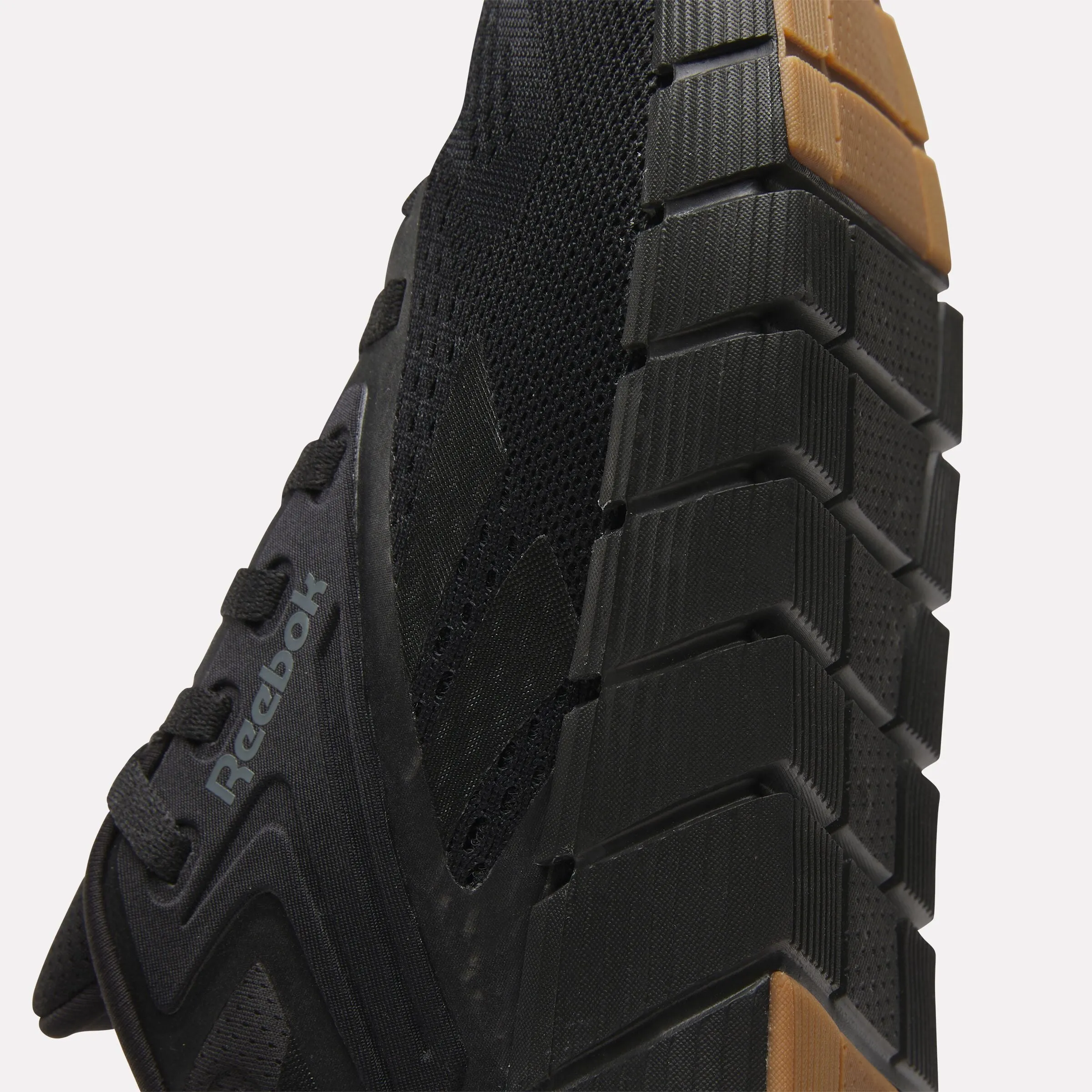 Nano Gym Shoes Black/Grey/Gum